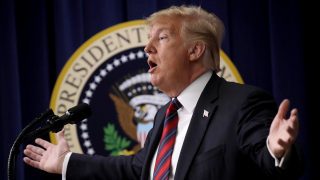 China Subtly Mocks President Trump, Says He Should Switch to Huawei Phones